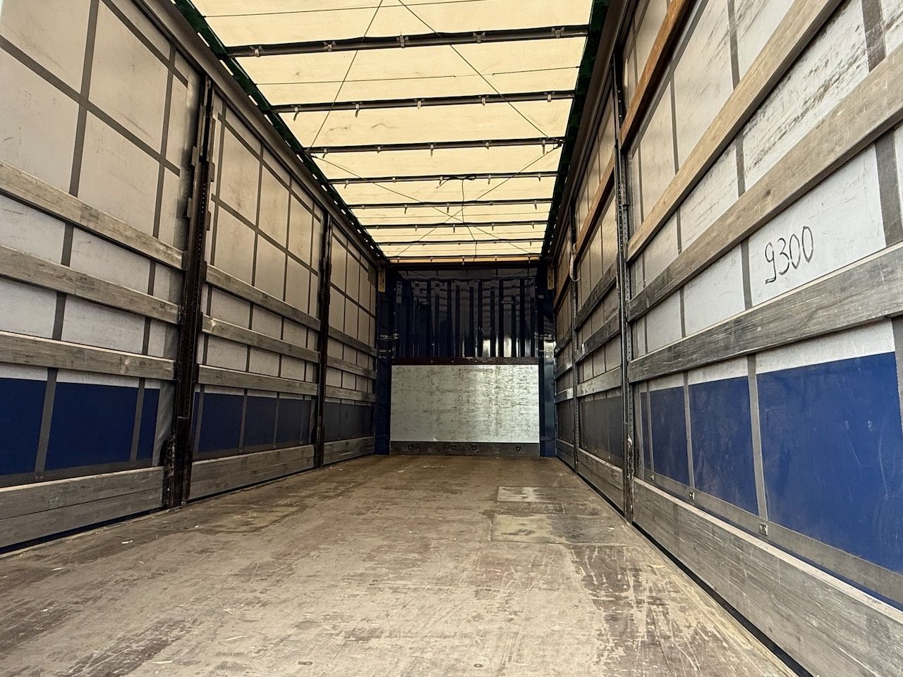 Fahrzeugabbildung Mercedes-Benz MB 2551LL Actros 5 + Krone Anhänger