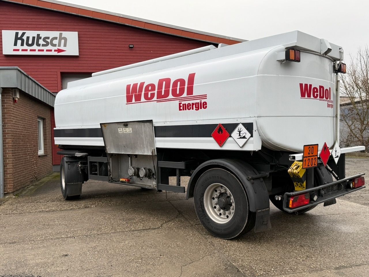 Fahrzeugabbildung Andere ESTERER  TA 18.210 Tankanh. 21.000 Untenbef.