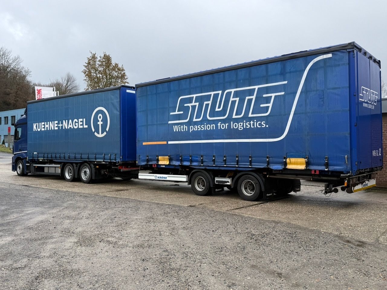 Fahrzeugabbildung Mercedes-Benz MB 2546LL Actros 5 BDF 6x2/2 L/nR Jumbo