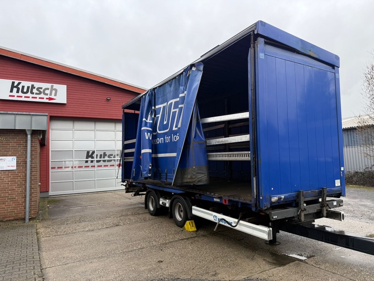 Fahrzeugabbildung Mercedes-Benz MB 2546LL Actros 5 BDF 6x2/2 L/nR Jumbo