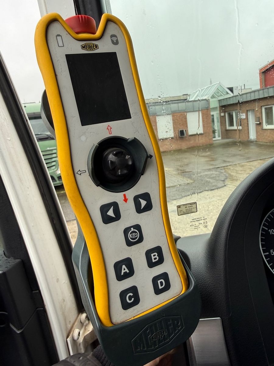 Fahrzeugabbildung MAN TGS 18.430 Tele-Absetzer Meiller mit Funk