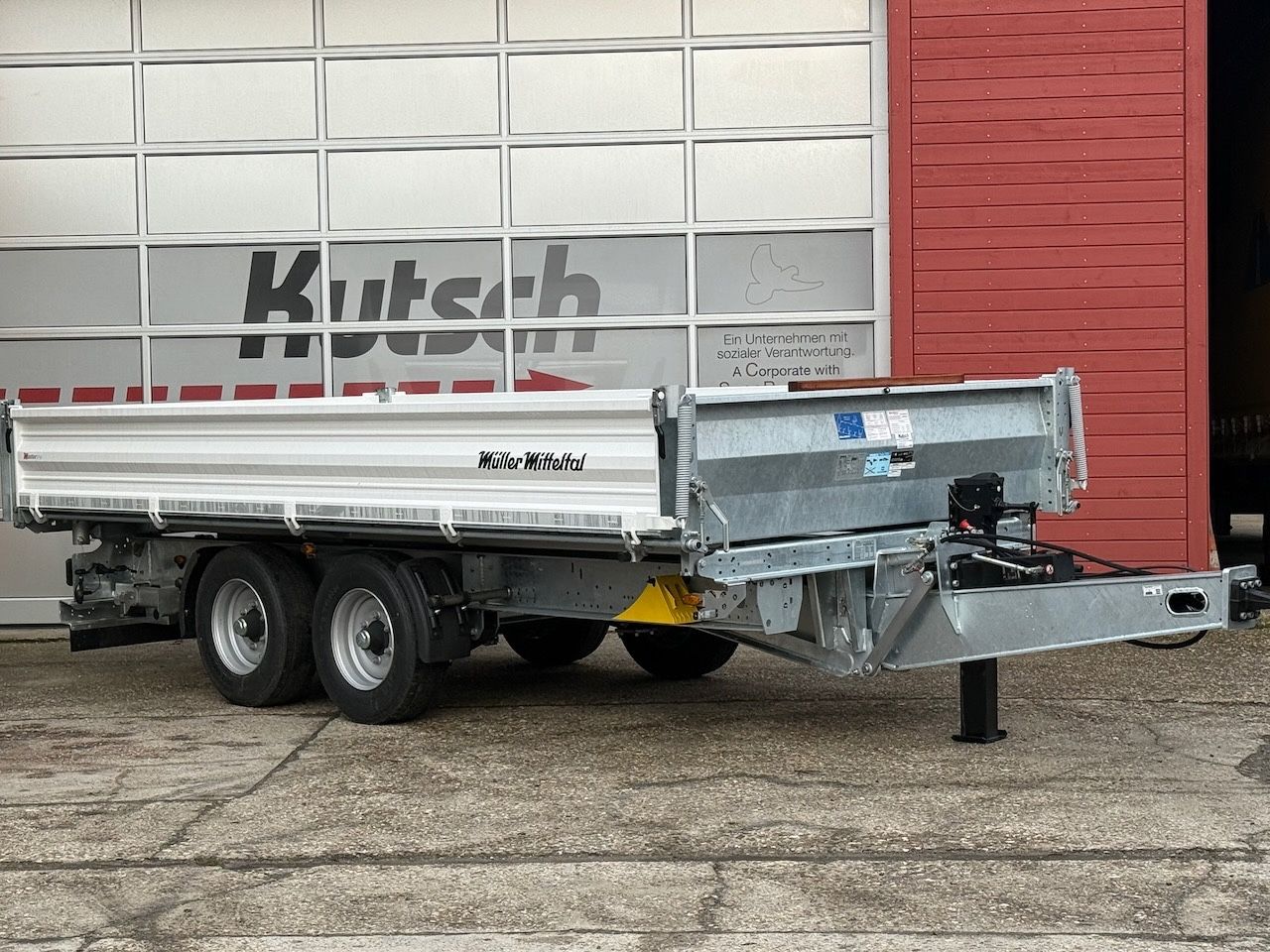 Müller-Mitteltal KA-TA-R 11,9  Dreiseiten-Kipper mit Rampen