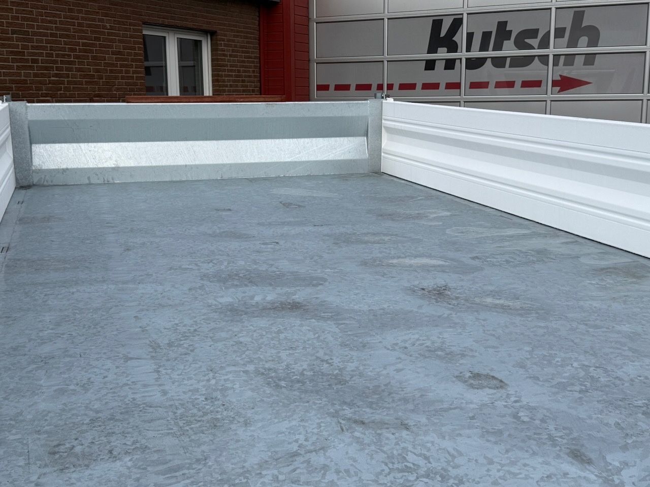 Fahrzeugabbildung Müller-Mitteltal KA-TA-R 11,9 Dreiseiten-Kipper mit Rampen