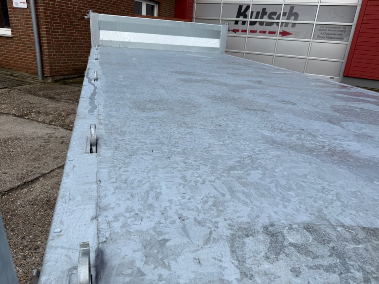 Fahrzeugabbildung Müller-Mitteltal KA-TA-R 11,9 Dreiseiten-Kipper mit Rampen