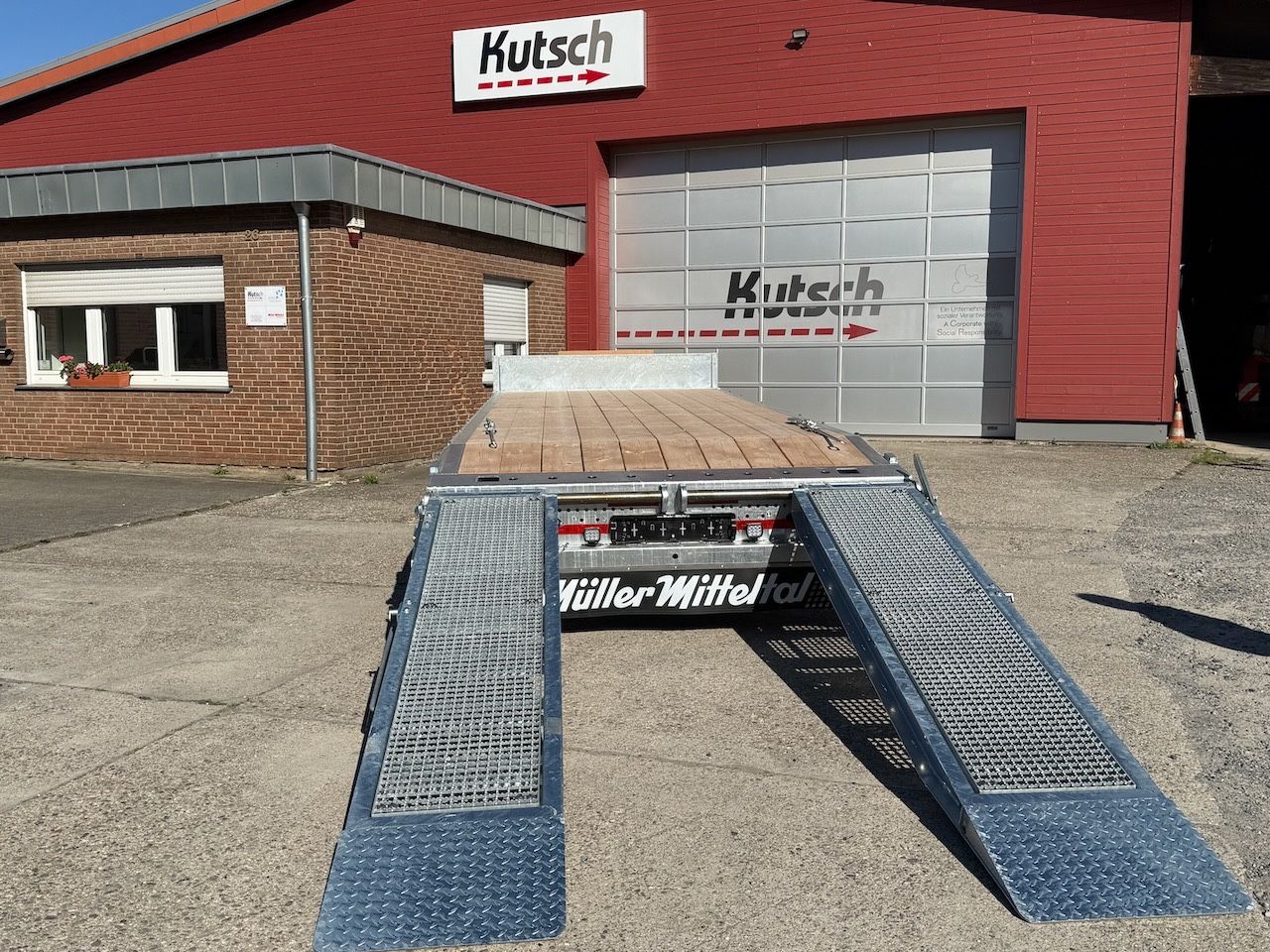 Fahrzeugabbildung Müller-Mitteltal ETÜ-TA-R 21 Tieflader 7m, luftgefedert, LED