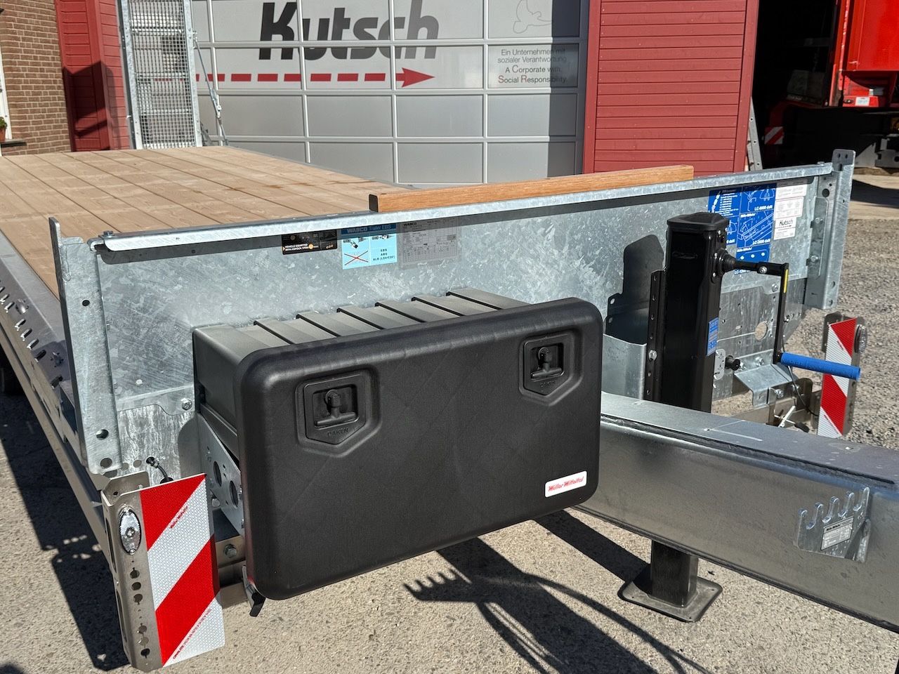 Fahrzeugabbildung Müller-Mitteltal ETÜ-TA-R 21 Tieflader 7m, luftgefedert, LED