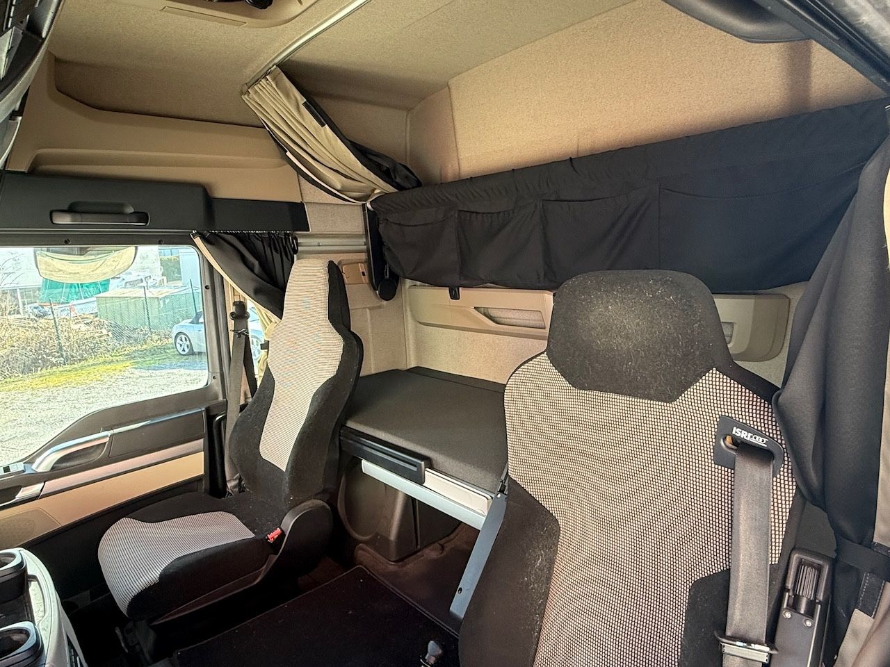 Fahrzeugabbildung MAN TGL 12.250 + Anhänger - durchladbar