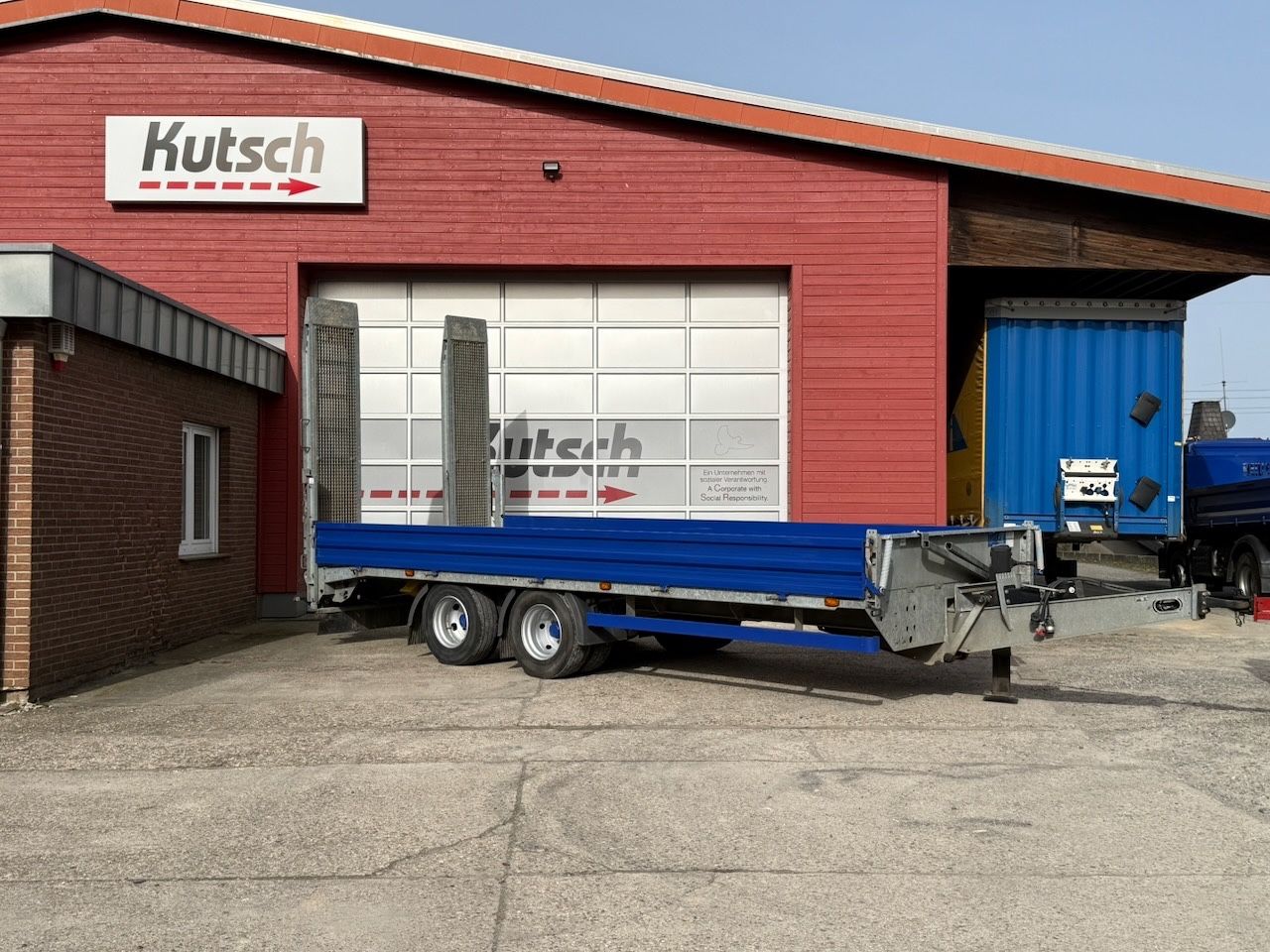 Fahrzeugabbildung Müller-Mitteltal Etütar 14,4 Tieflader mit Rampen