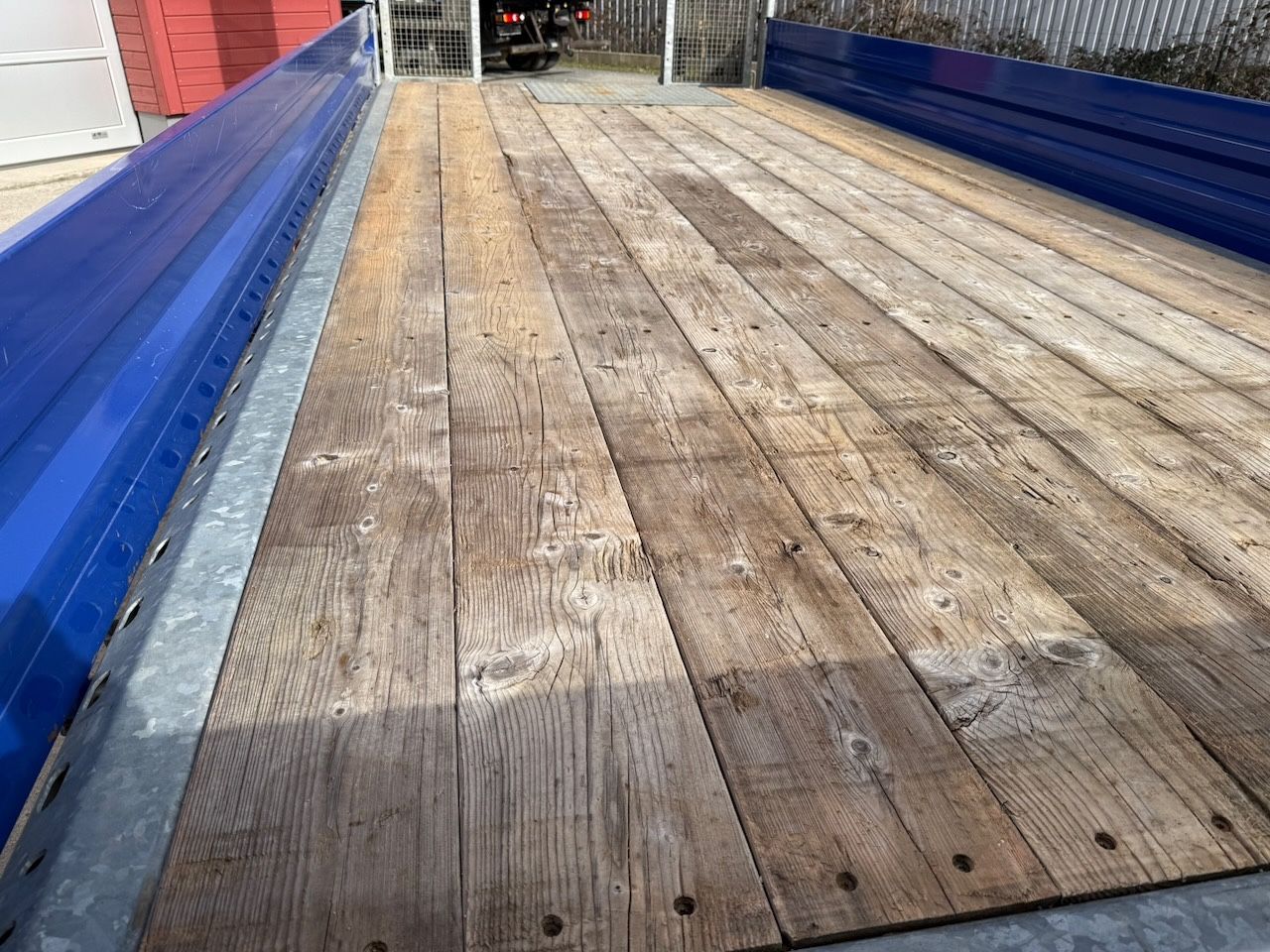 Fahrzeugabbildung Müller-Mitteltal Etütar 14,4 Tieflader mit Rampen