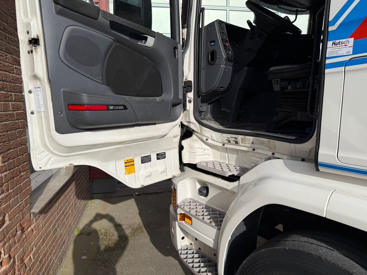 Fahrzeugabbildung Scania G 450 6x2/2 Baustoff + Kran Atlas 186.3