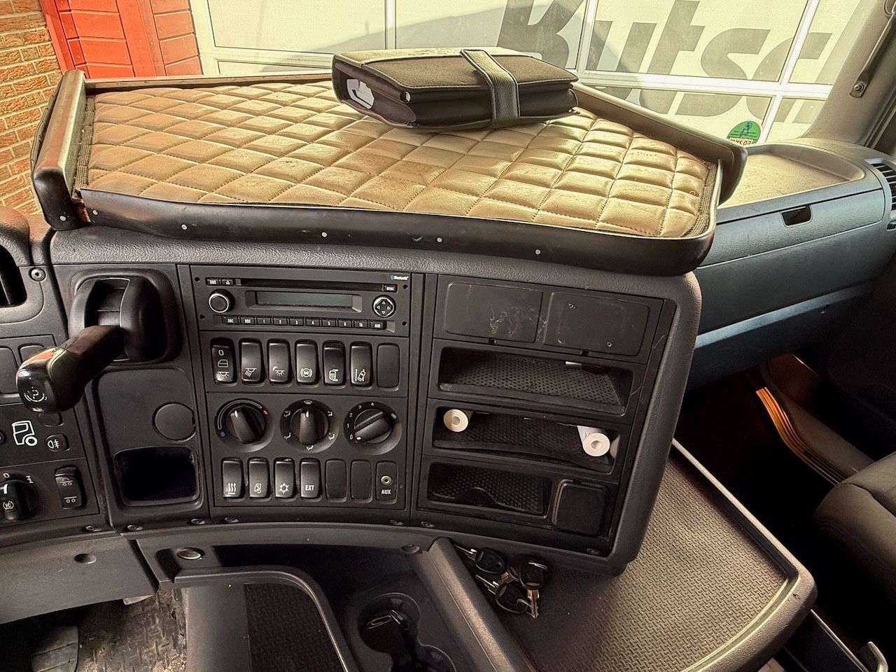 Fahrzeugabbildung Scania G 450 6x2/2 Baustoff + Kran Atlas 186.3