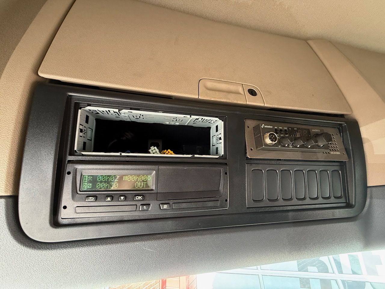 Fahrzeugabbildung Scania G 450 6x2/2 Baustoff + Kran Atlas 186.3