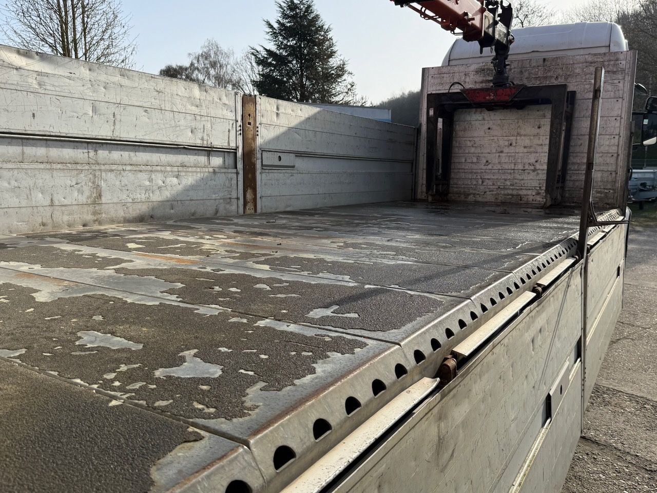 Fahrzeugabbildung Scania G 450 6x2/2 Baustoff + Kran Atlas 186.3