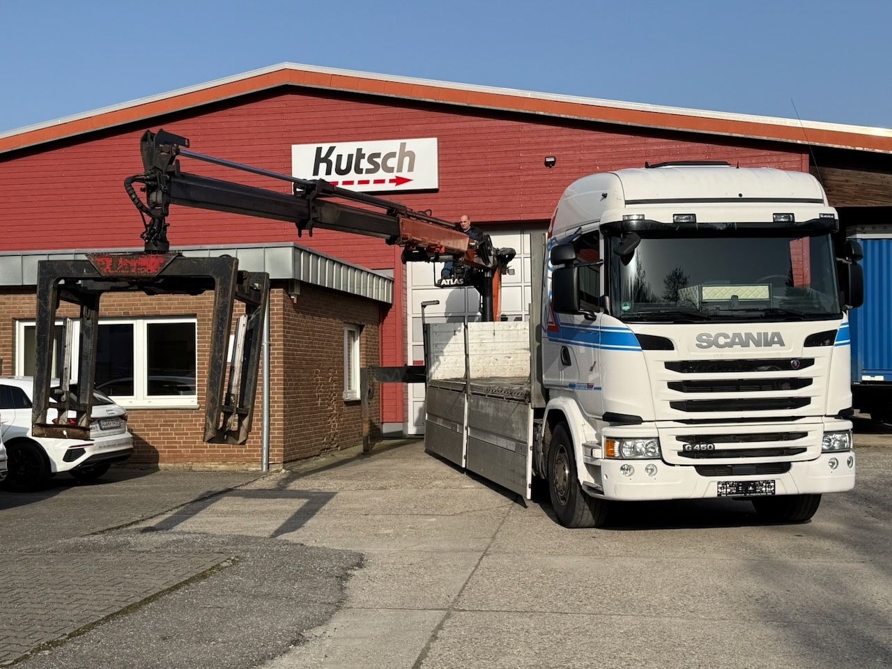 Fahrzeugabbildung Scania G 450 6x2/2 Baustoff + Kran Atlas 186.3