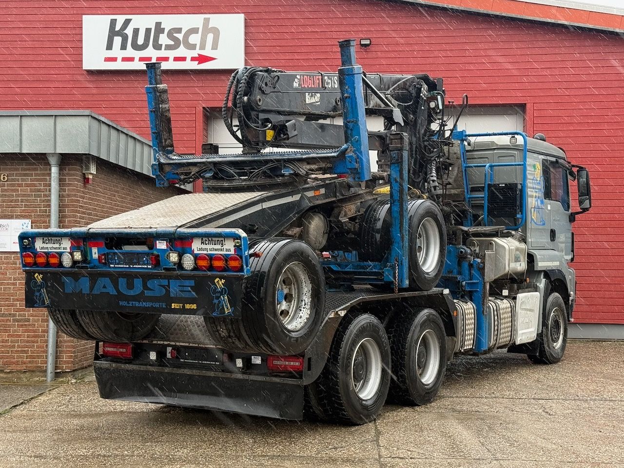 Fahrzeugabbildung MAN TGS 33.510 6x4 BL Langholzzug Loglift 251S