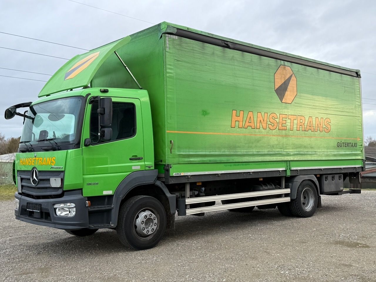 Fahrzeugabbildung Mercedes-Benz 1623L / 1523L  Atego Pritsche/Plane/Lbw 2t