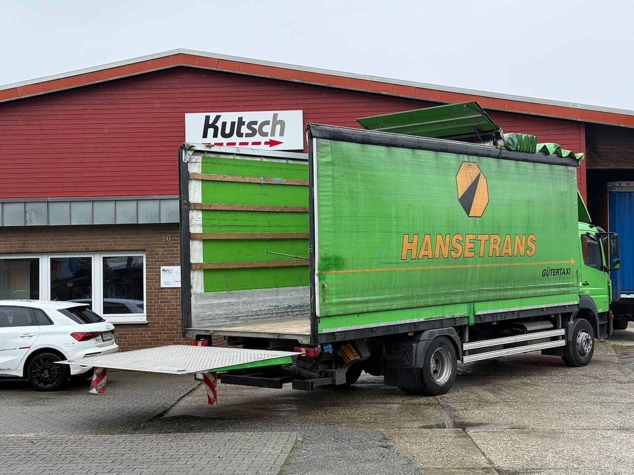 Fahrzeugabbildung Mercedes-Benz 1623L / 1523L  Atego Pritsche/Plane/Lbw 2t