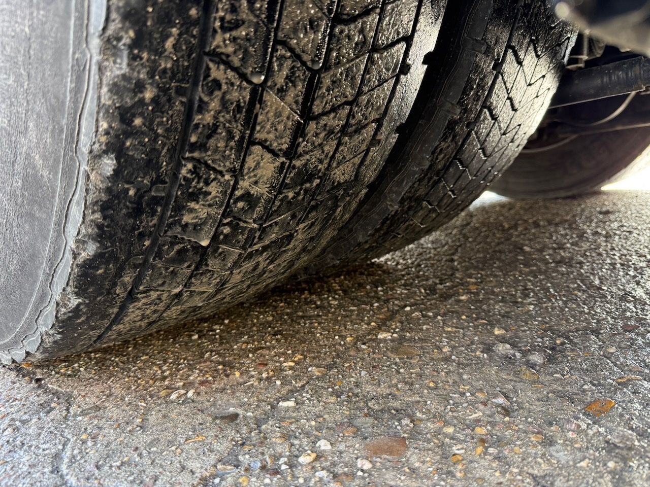 Fahrzeugabbildung MAN TGS 26.430 BL 6x2/2 Plateau, Lenk Lift