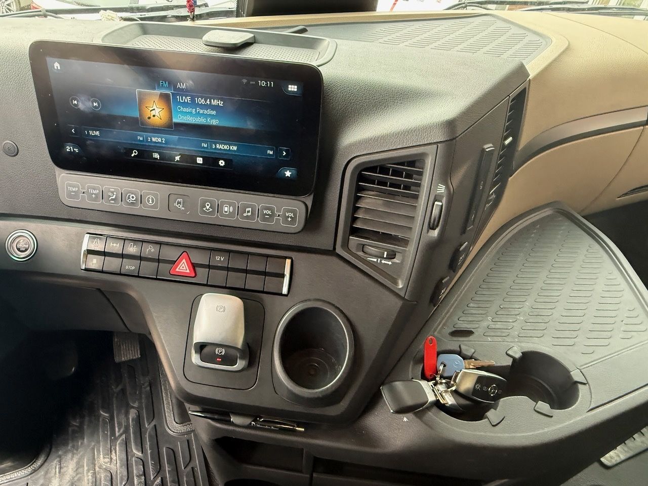 Fahrzeugabbildung Mercedes-Benz 1851 LLS Actros 5, Hydraulik, Mirror Cam, ACC