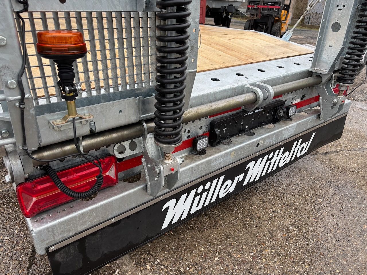 Fahrzeugabbildung Müller-Mitteltal ETÜ-TA-R 21 Tieflader 7m, luftgefedert, LED