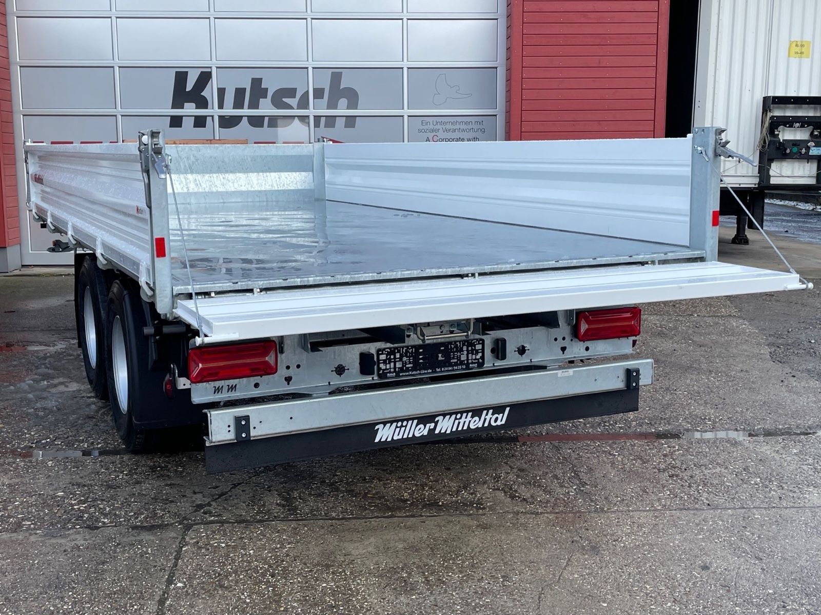 Fahrzeugabbildung Müller-Mitteltal KA-TA-R 14,4 Breitreifen, Rampen