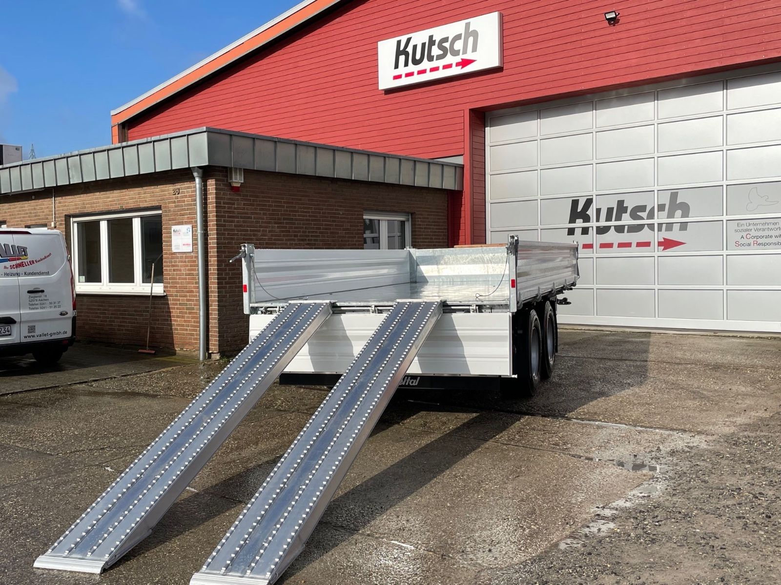 Fahrzeugabbildung Müller-Mitteltal KA-TA-R 14,4 Breitreifen, Rampen