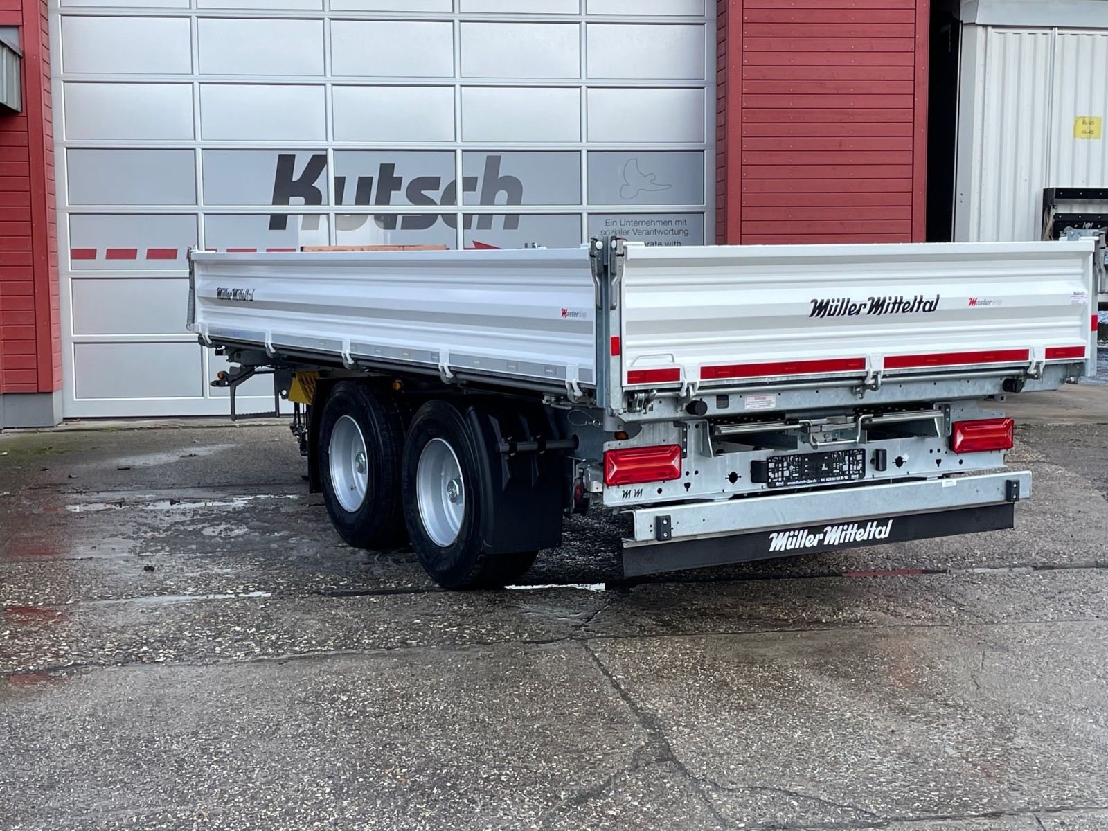 Fahrzeugabbildung Müller-Mitteltal KA-TA-R 14,4 Breitreifen, Rampen