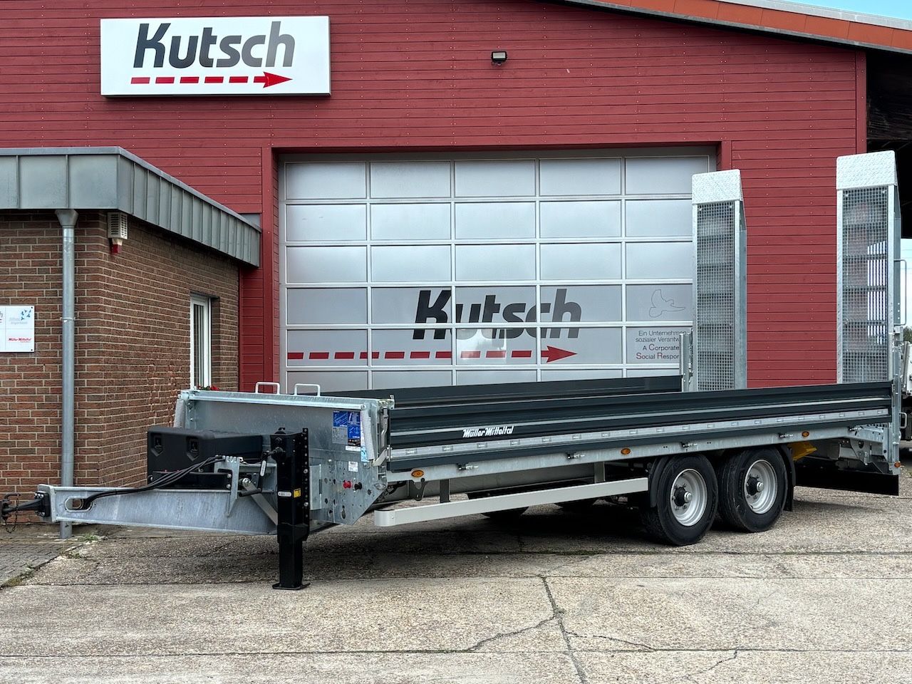 Fahrzeugabbildung Müller-Mitteltal ETÜ-TA-R 11,9 Tieflader,  LED, Rundum