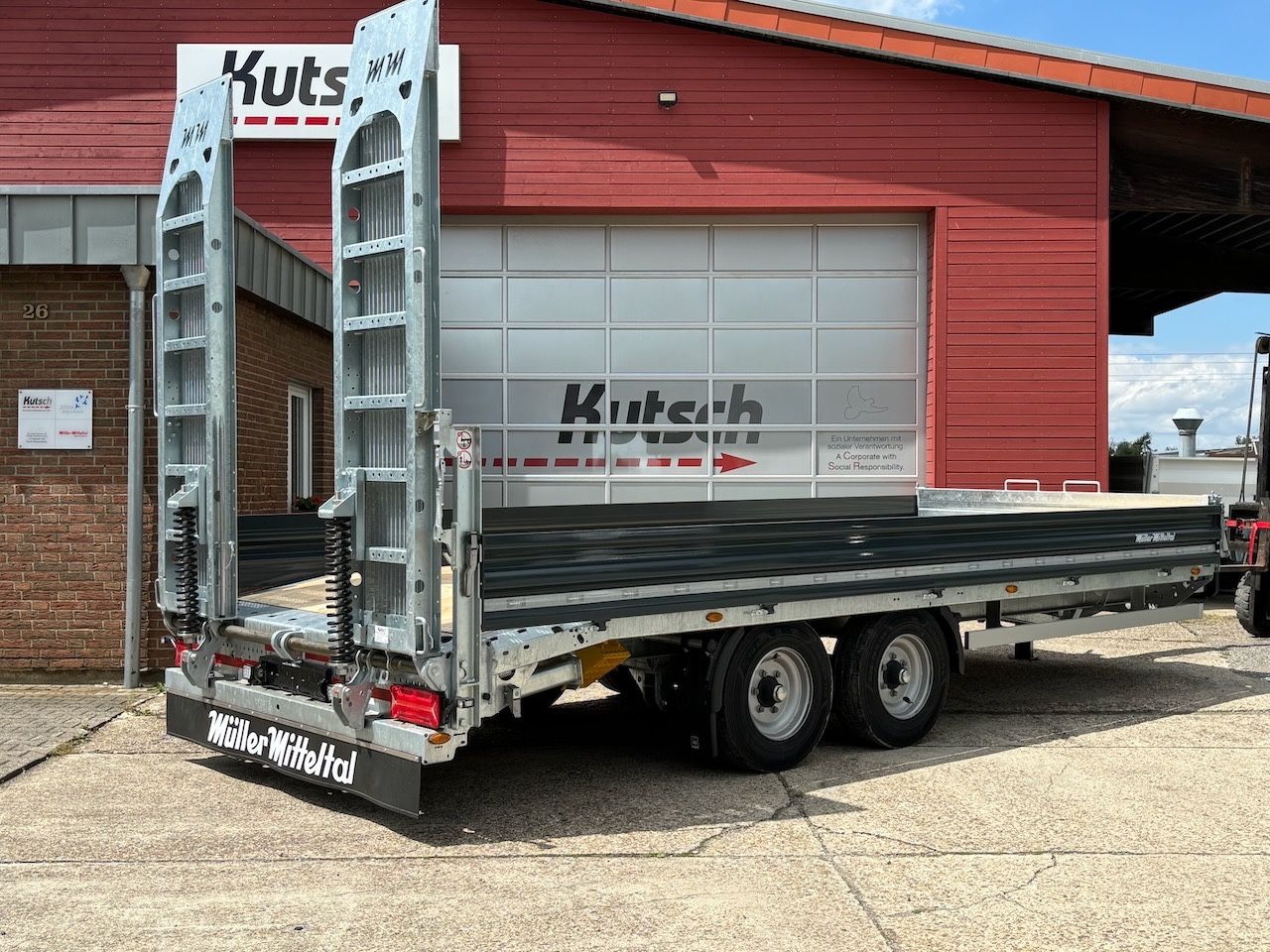 Fahrzeugabbildung Müller-Mitteltal ETÜ-TA-R 11,9 Tieflader,  LED, Rundum