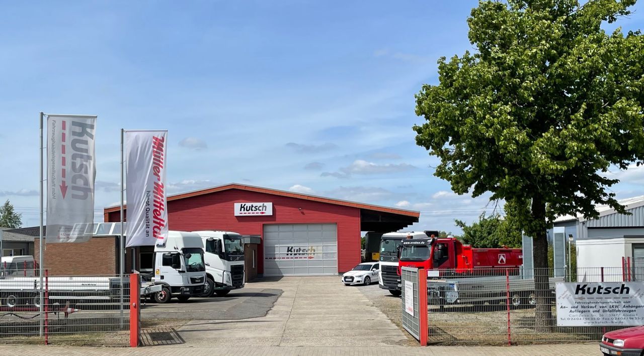 Fahrzeugabbildung MAN TGM 15.250 BL 4x2 Pritsche / Plane + LBW