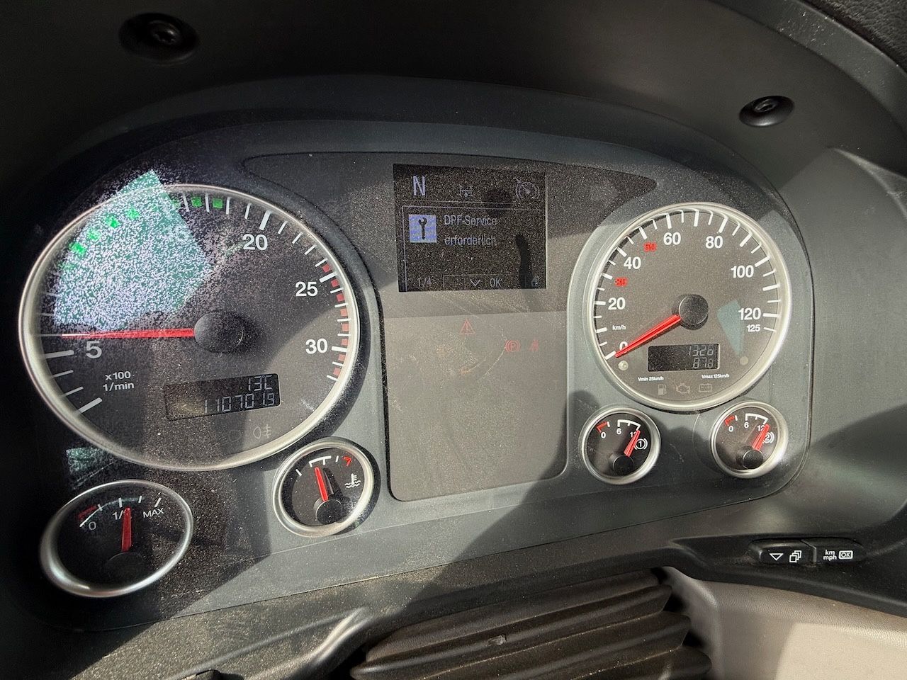 Fahrzeugabbildung MAN TGS 18.420 BL /4x4/H Allrad-Tele-Absetzer