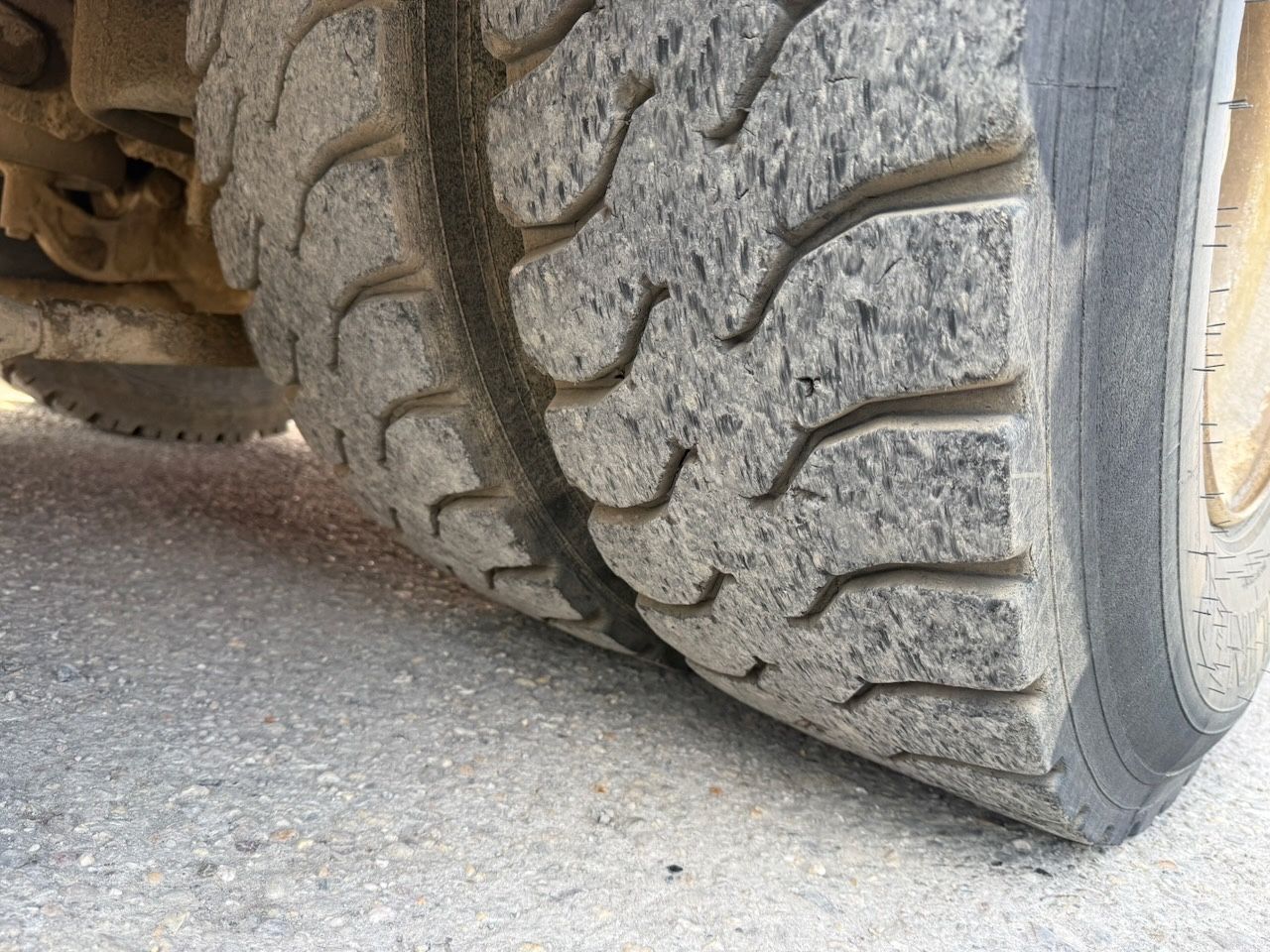 Fahrzeugabbildung MAN TGS 18.420 BL /4x4/H Allrad-Tele-Absetzer