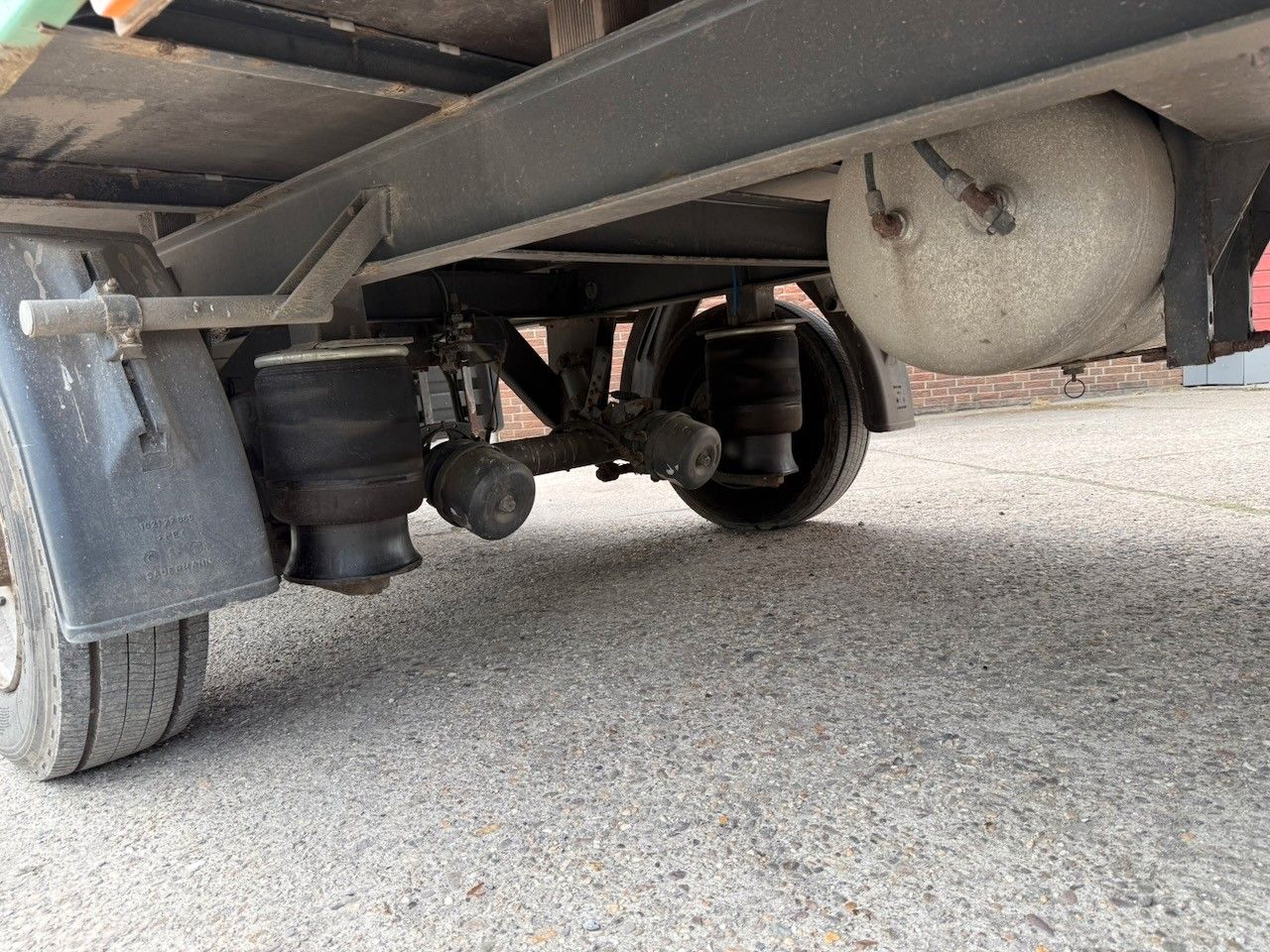 Fahrzeugabbildung Ackermann 1achs Pritsche - Edscha, Schiebeplane