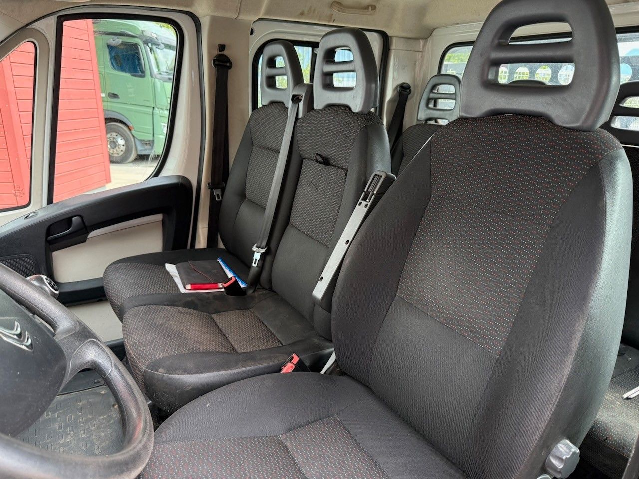 Fahrzeugabbildung Citroën Jumper 3 Seiten Kipper mit Standheizung