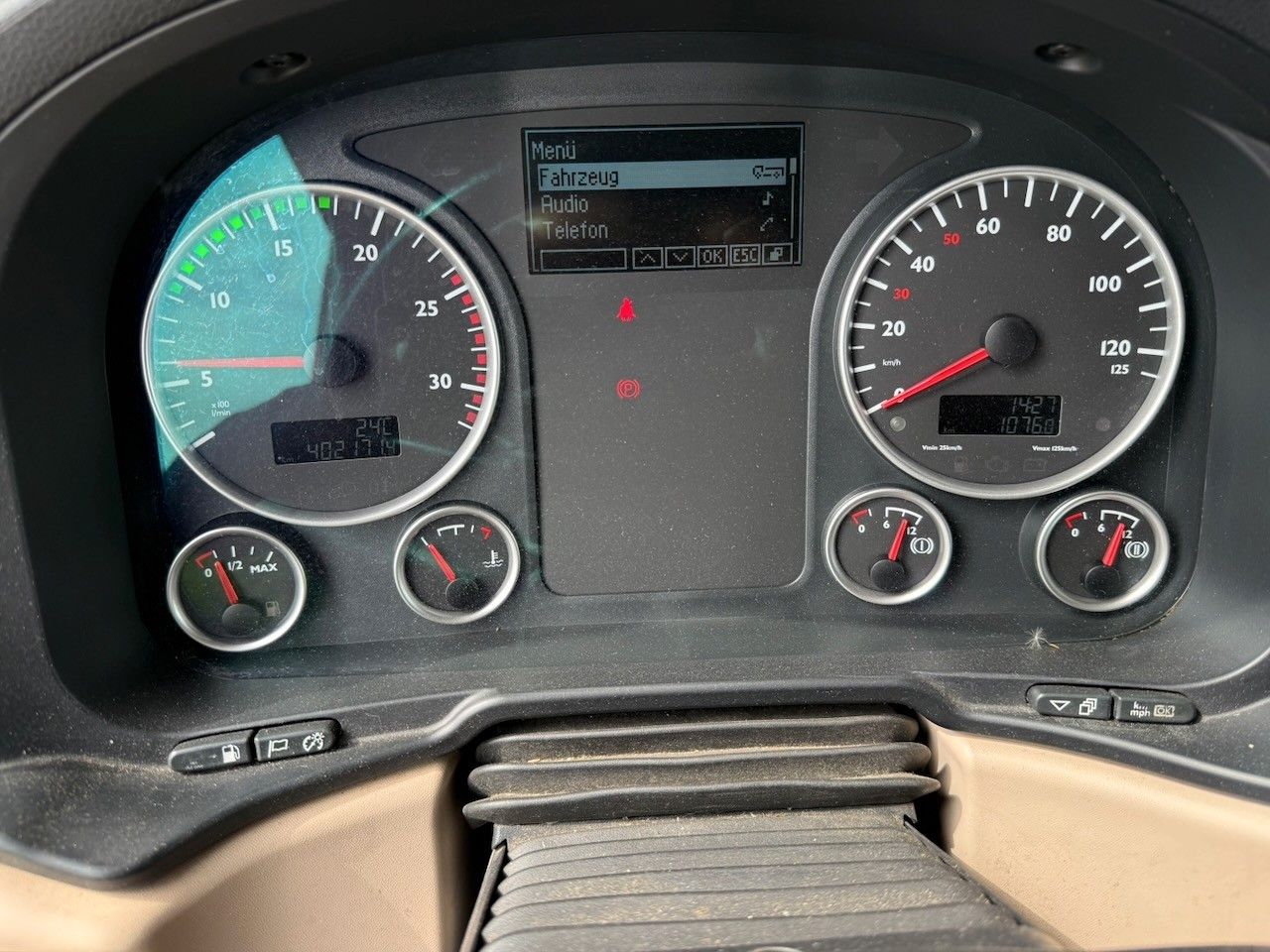 Fahrzeugabbildung MAN TGS 26.420 LL 6x2/2 Pritsche, Edscha, Lenk,