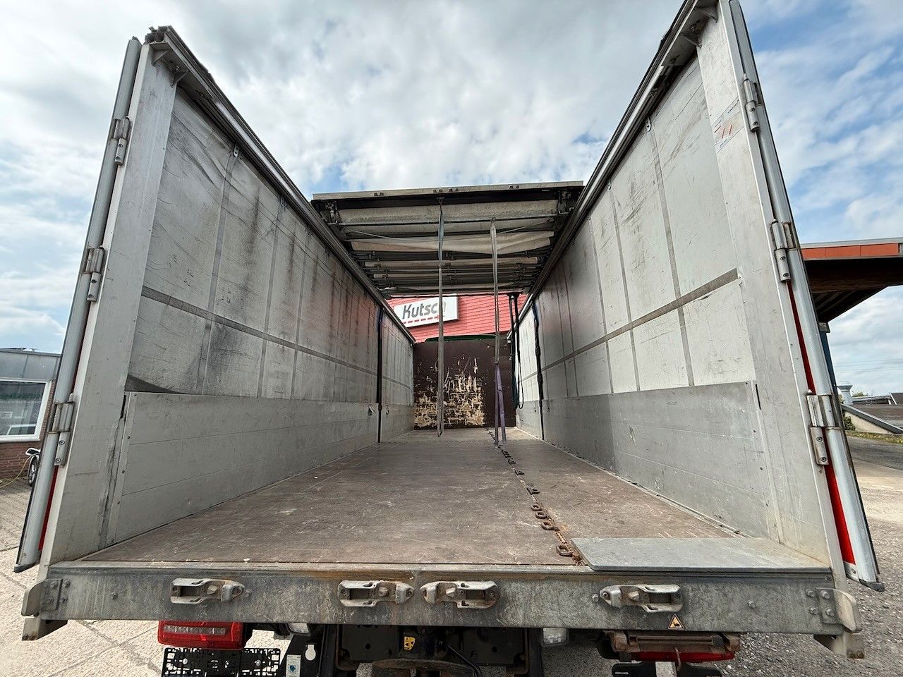 Fahrzeugabbildung MAN TGS 26.420 LL 6x2/2 Pritsche, Edscha, Lenk,