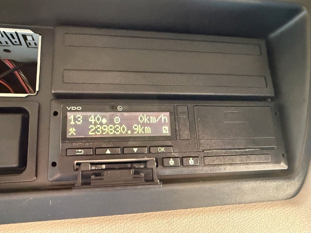 Fahrzeugabbildung Renault Midlum D12-240 Pritsche/Lbw., Protect