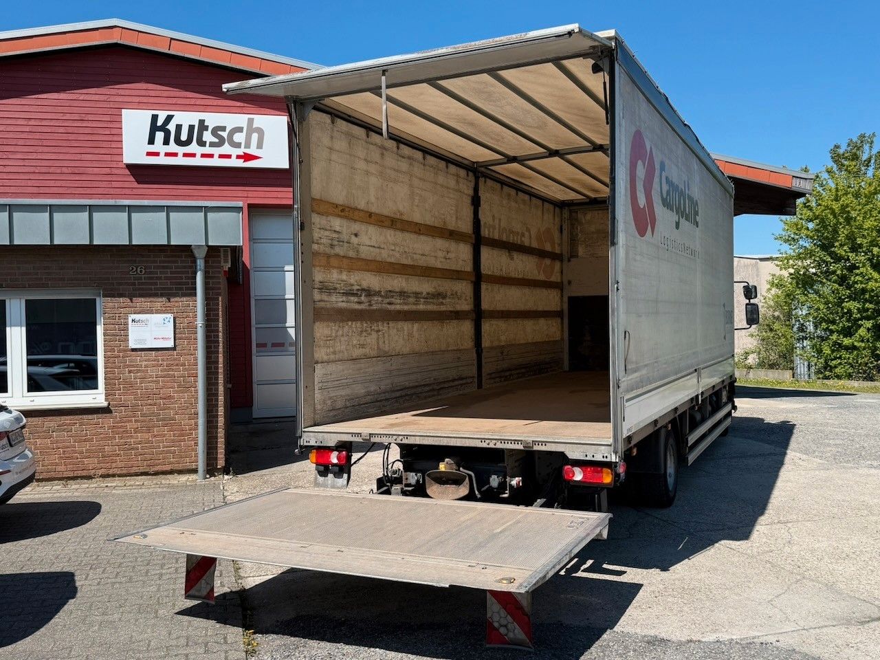 Fahrzeugabbildung Renault Midlum D12-240 Pritsche/Lbw., Protect