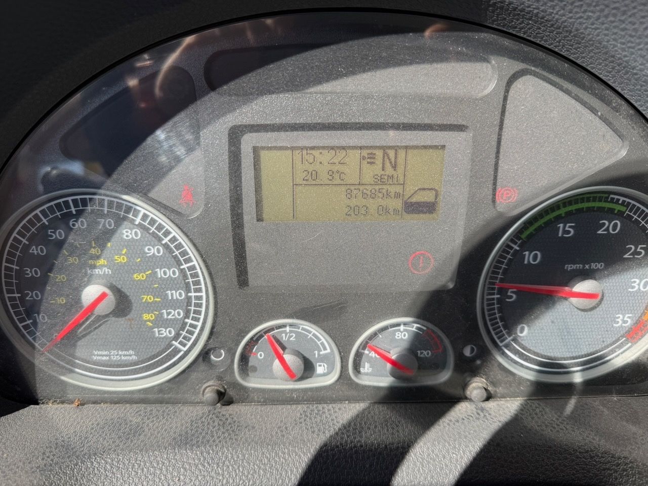 Fahrzeugabbildung Iveco 80e22 Möbel Kofferwagen/Lbw., Klima, luft