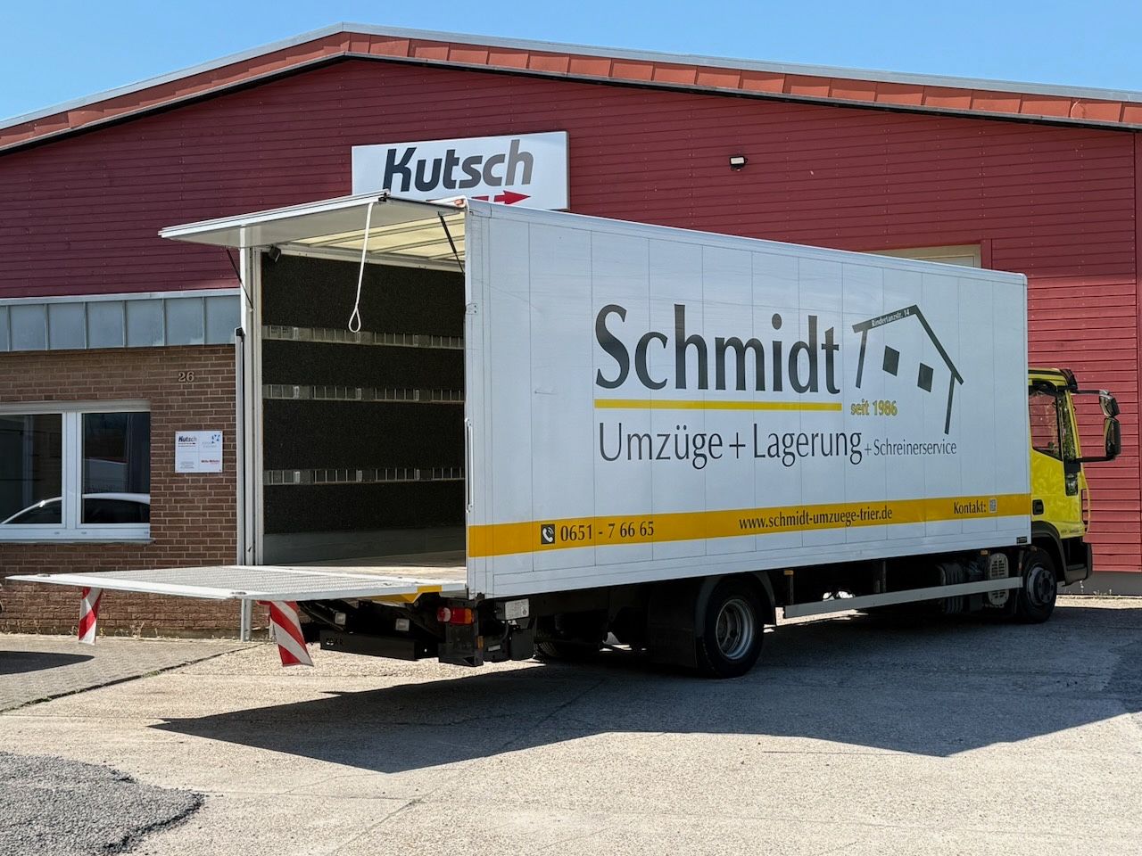 Fahrzeugabbildung Iveco 80e22 Möbel Kofferwagen/Lbw., Klima, luft