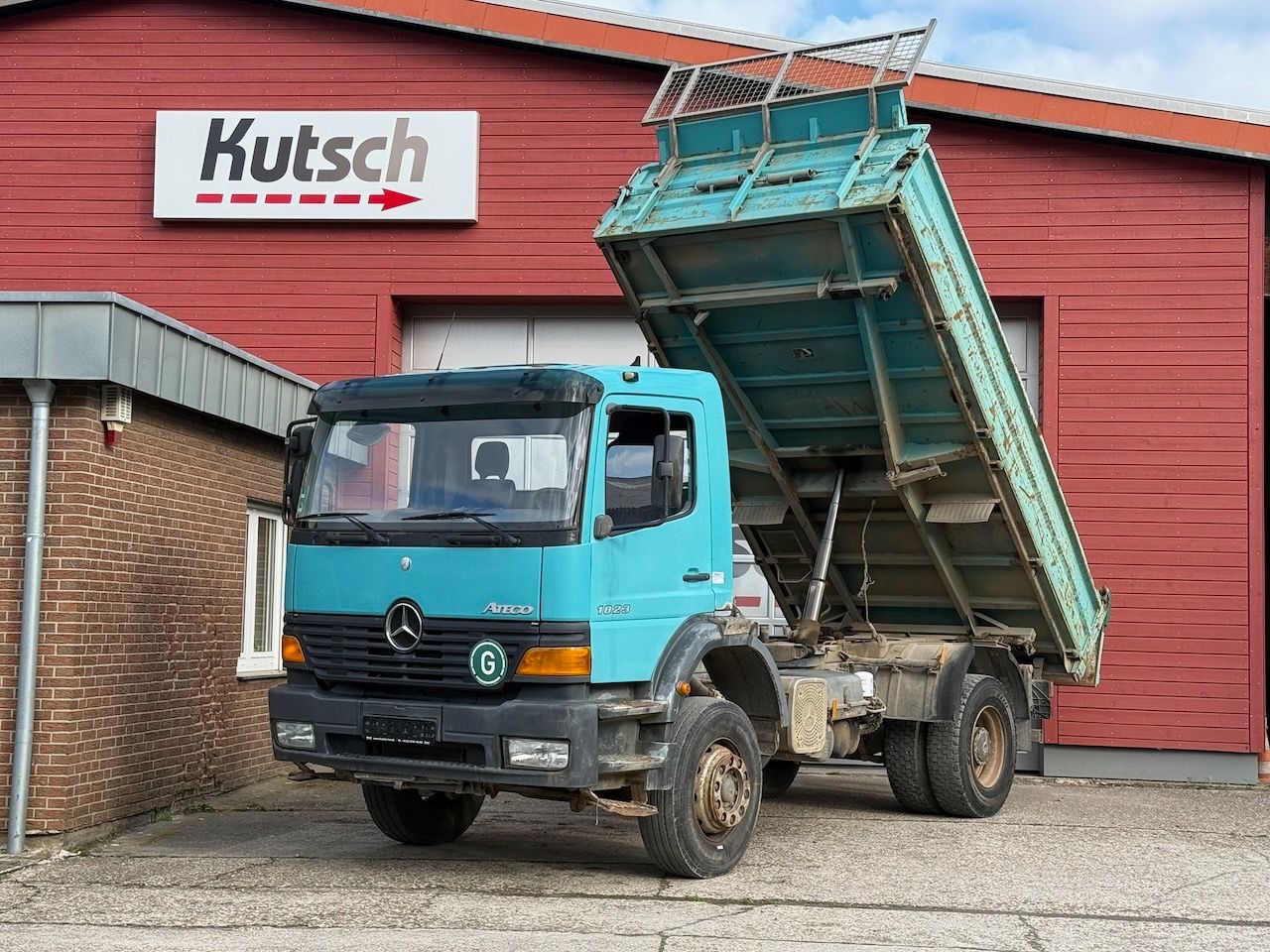Mercedes-Benz 1823K 3-Seiten Kipper, PMK 2 grüne Plakette