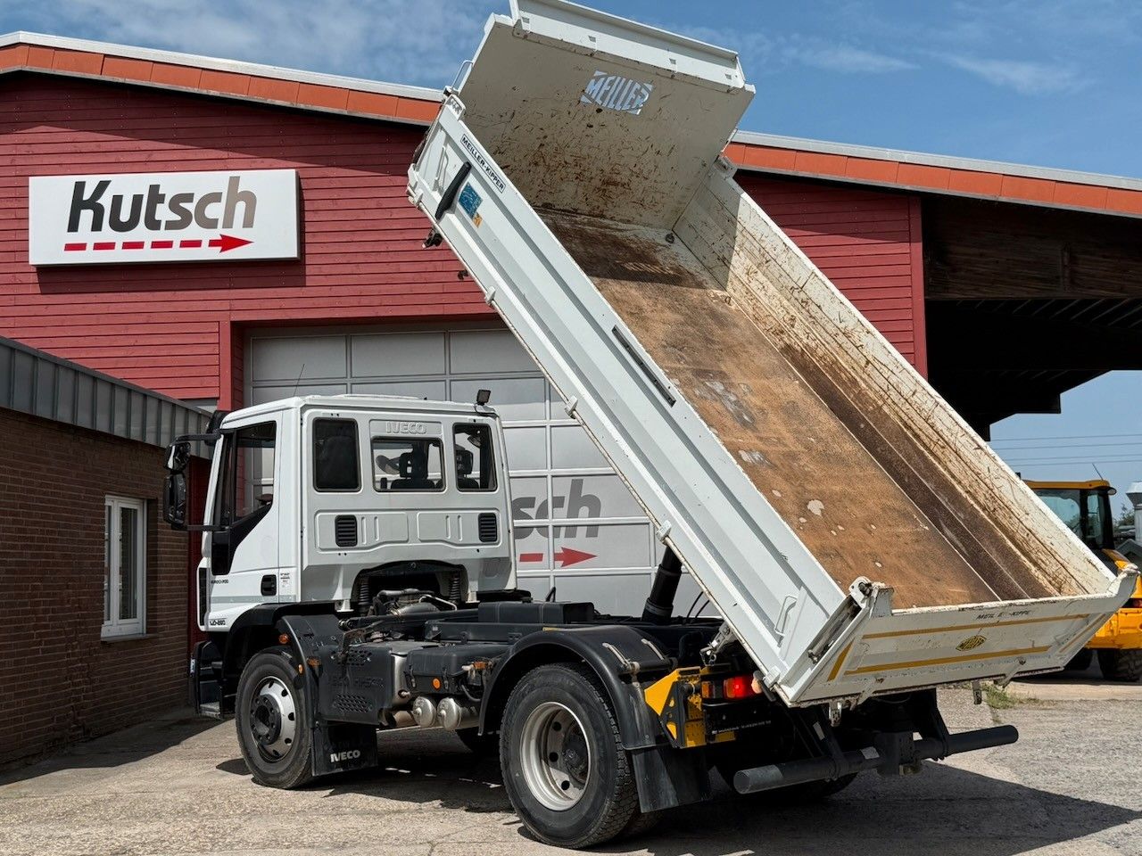 Fahrzeugabbildung Iveco 140E 280 K Kipper 3 Seiten, AHK mit Hydr.