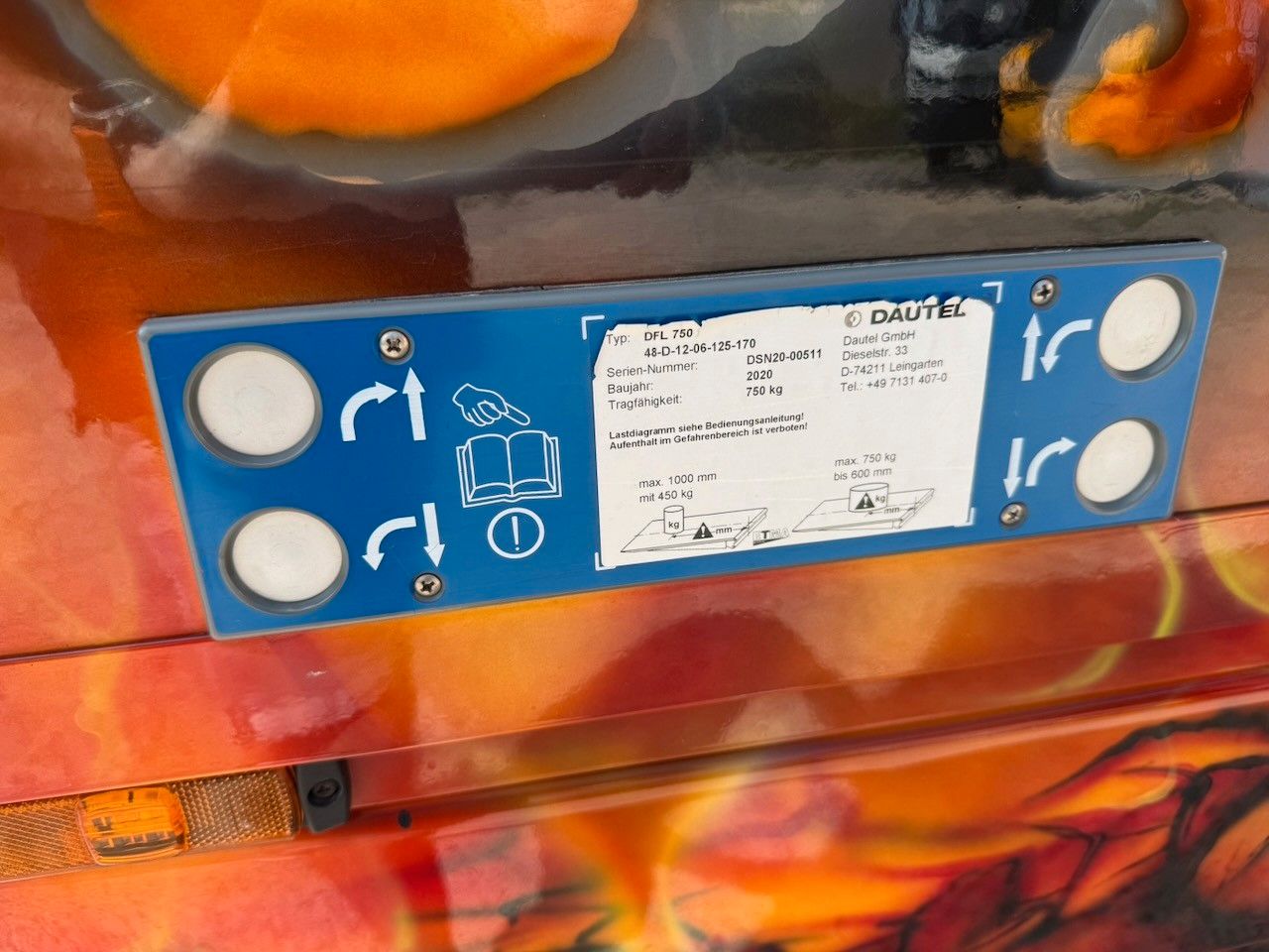 Fahrzeugabbildung Iveco Daily 35S180 Koffer/Lbw. Individuell