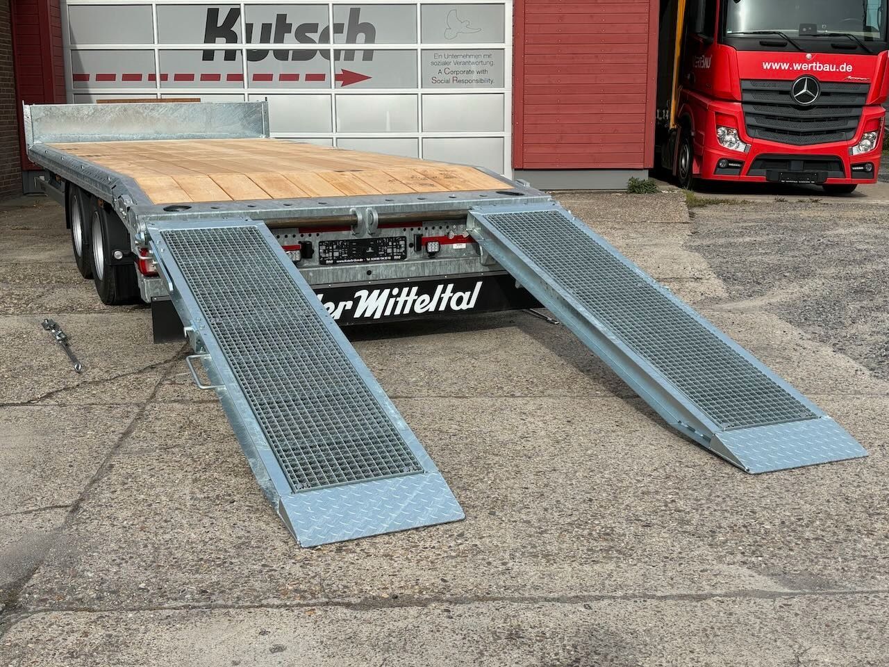 Fahrzeugabbildung Müller-Mitteltal ETÜTAR 14,4 Tieflader, LED, Runduml.