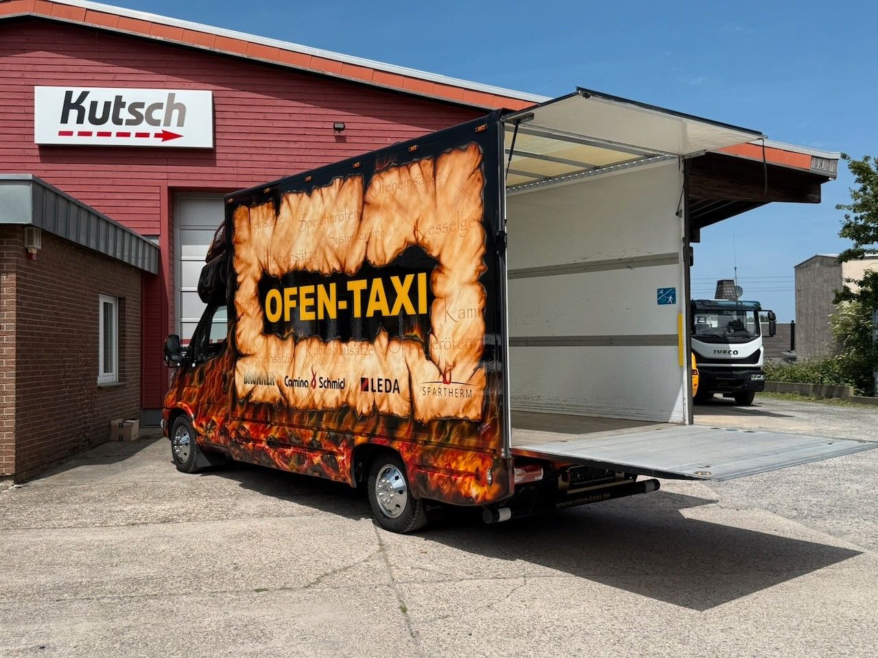 Fahrzeugabbildung Iveco Daily 35S180 Koffer/Lbw. Top-Ausstattung