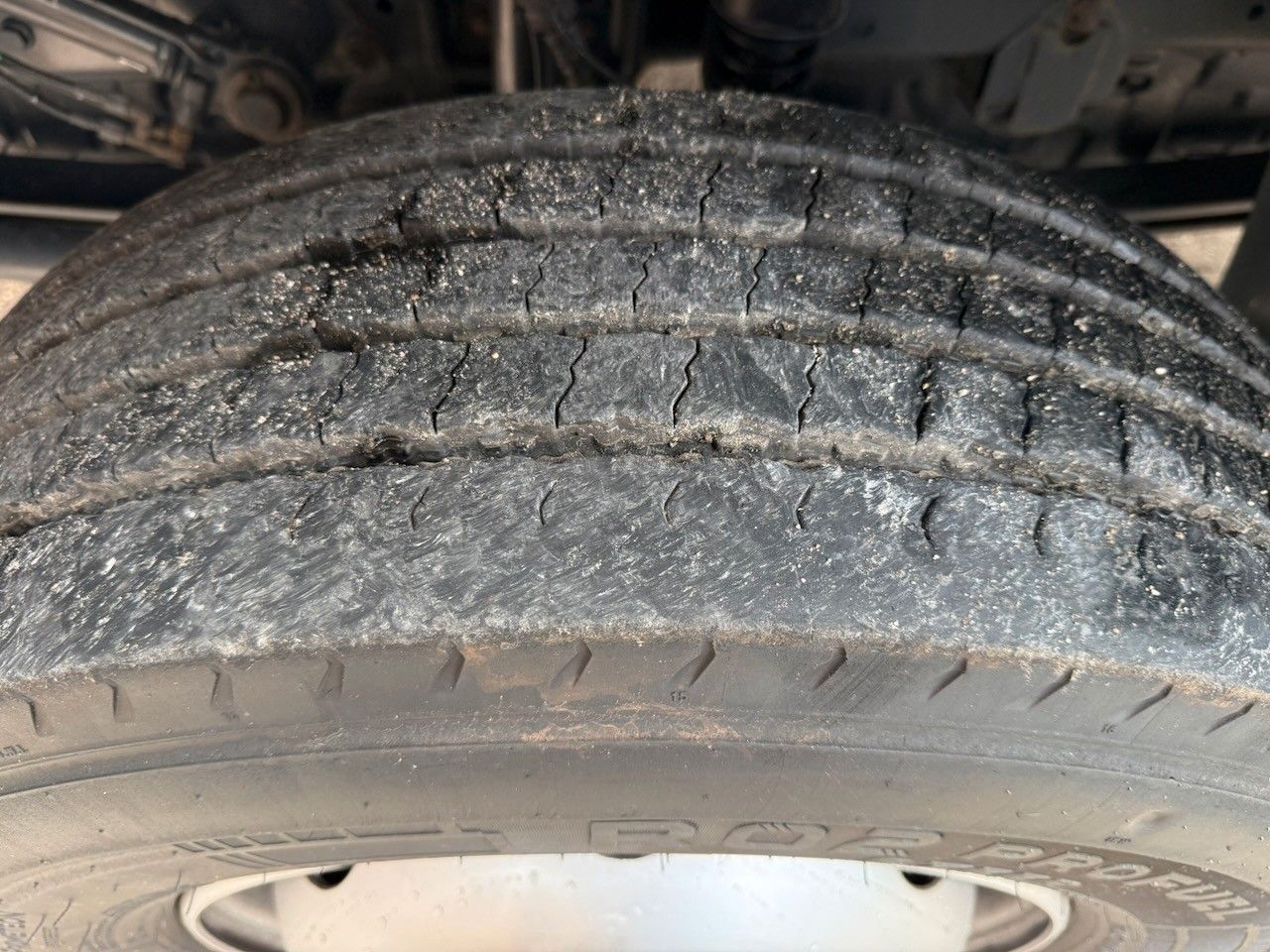 Fahrzeugabbildung Mercedes-Benz 1530L Atego Koffer/Lbw. 8,20m,