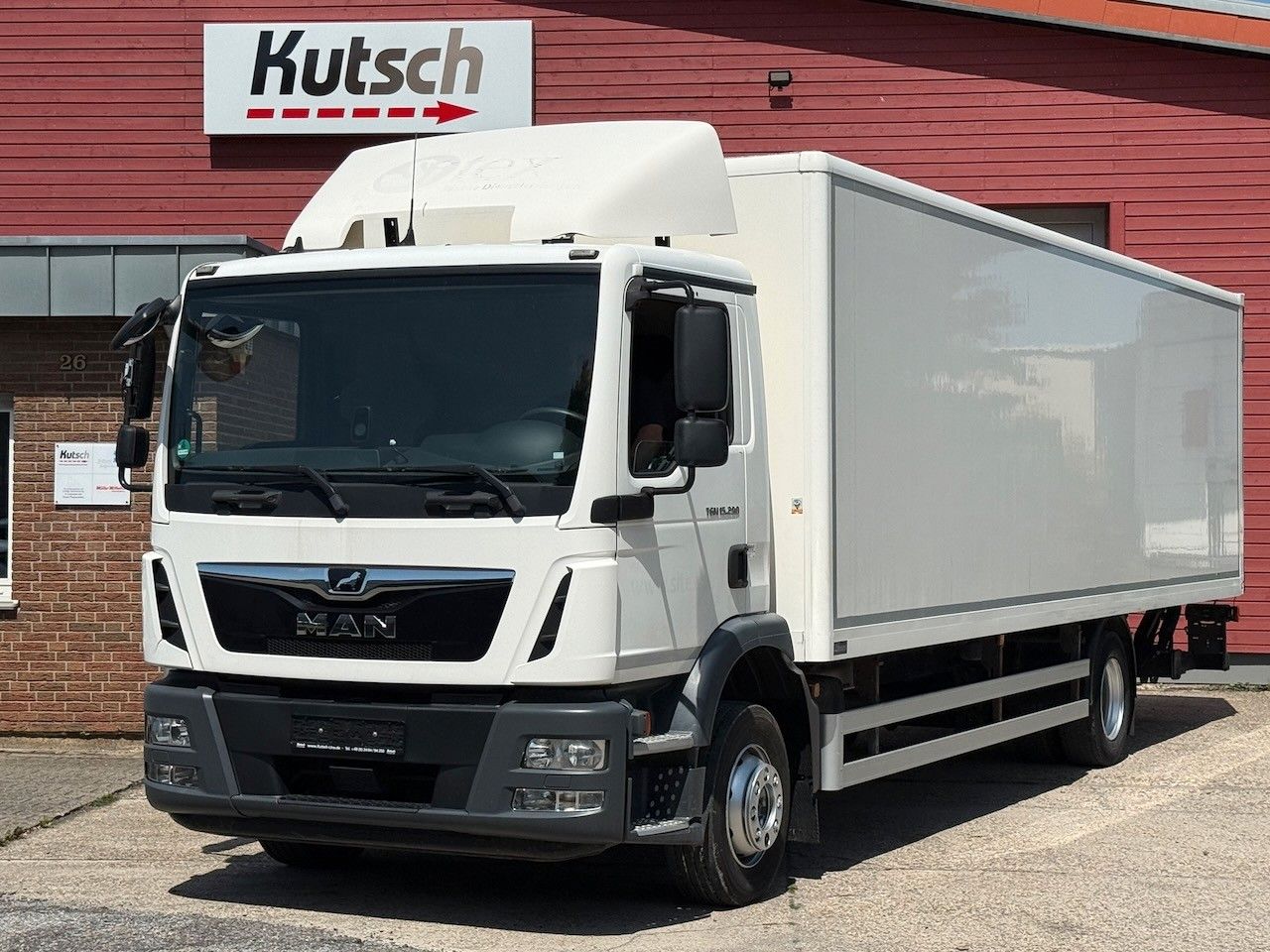 MAN TGM 15.290 BL Koffer/Lbw. 8,20m