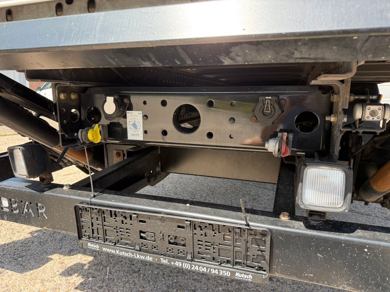 Fahrzeugabbildung MAN TGM 15.290 BL Koffer/Lbw. 8,20m