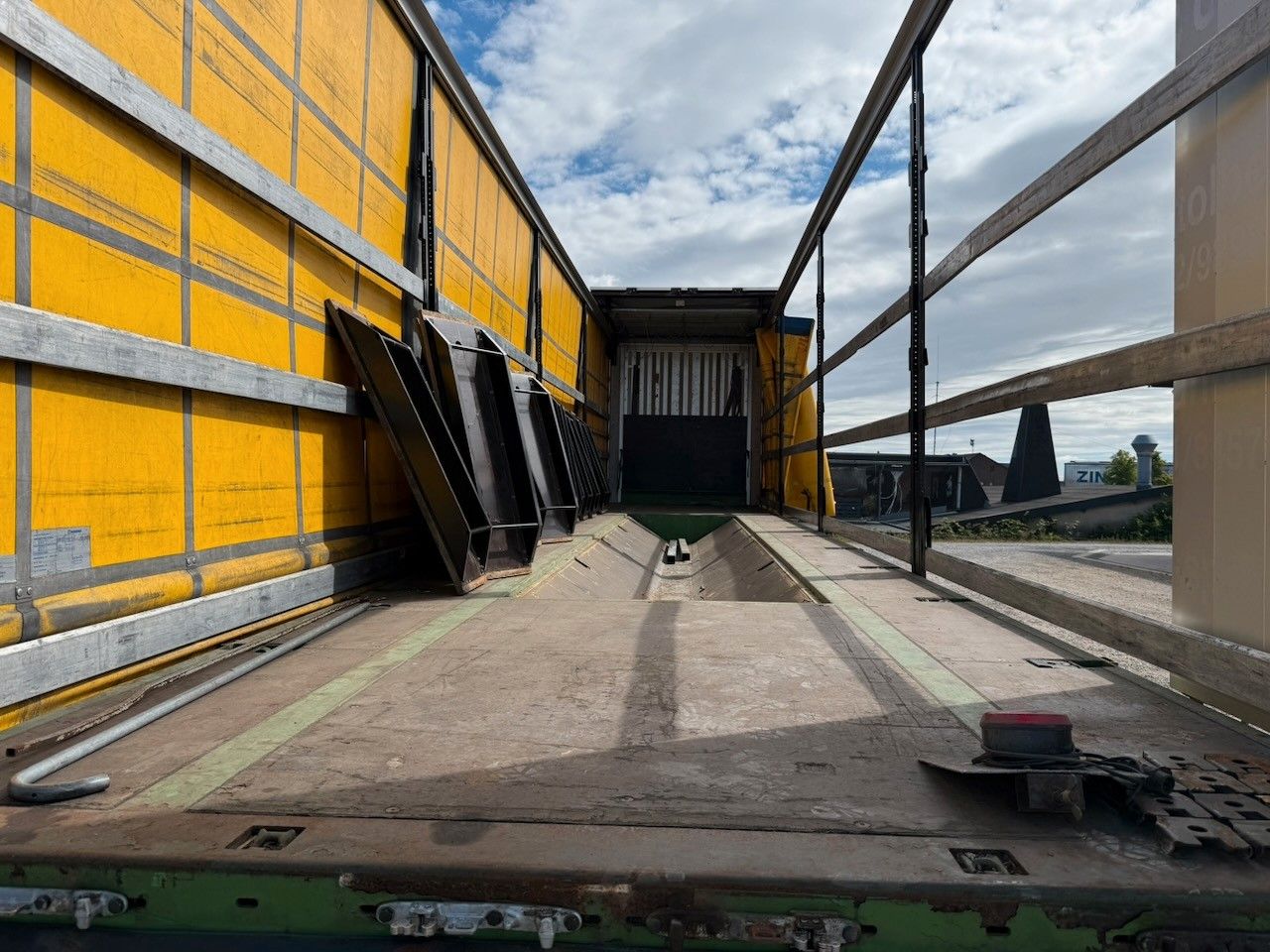 Fahrzeugabbildung Krone Coil, Lenk, Alu, Rungen, Alcoa, Standard