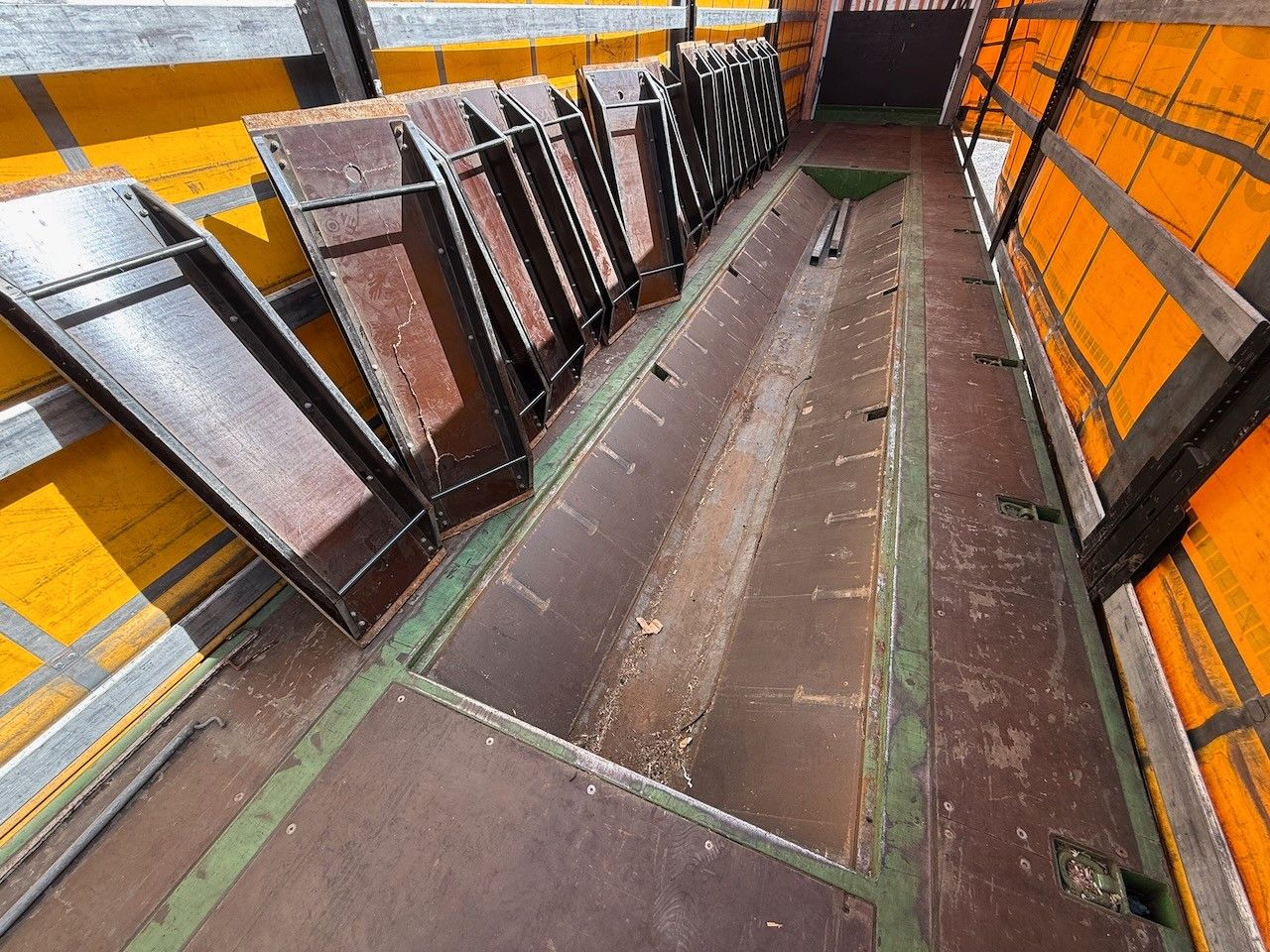 Fahrzeugabbildung Krone Coil, Lenk, Alu, Rungen, Alcoa, Standard